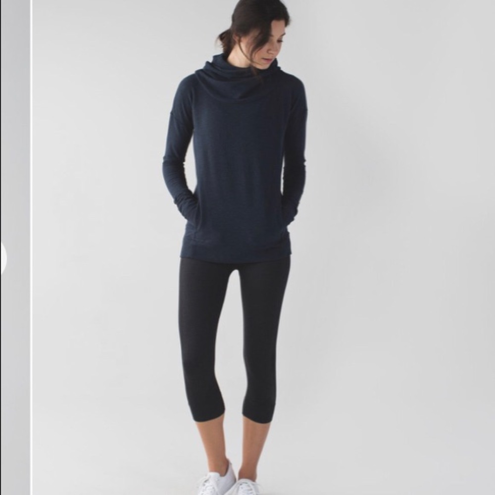 lululemon stress less hoodie naval blue sz 4